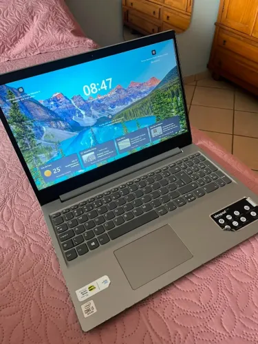 Lenovo em excelente estado