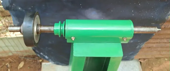 Lixadeira pra calçado industrial com eixo mancal de duas pontas com polia e suporte