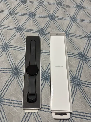Samsung Galaxy Watch FE Bluetooth - Estado de novo