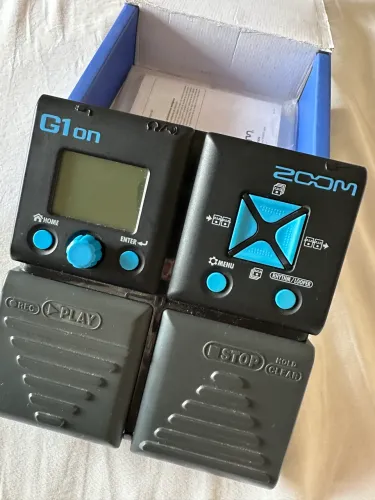 Pedal Guitarra Zoom G1 On - Seminovo