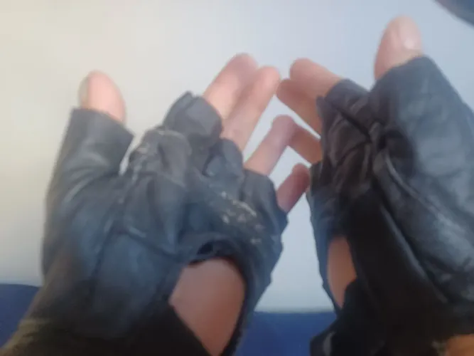 Luvas pata moto e bike de couro.