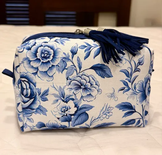 Necessaire