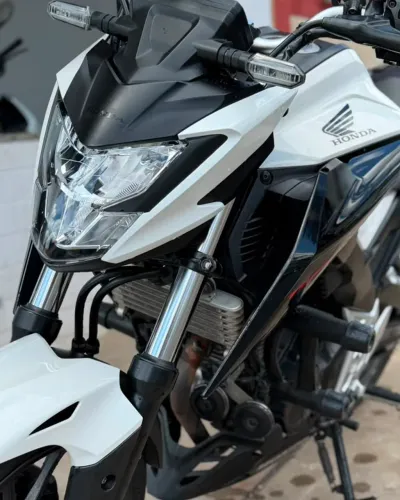 CB 300F 2024/24