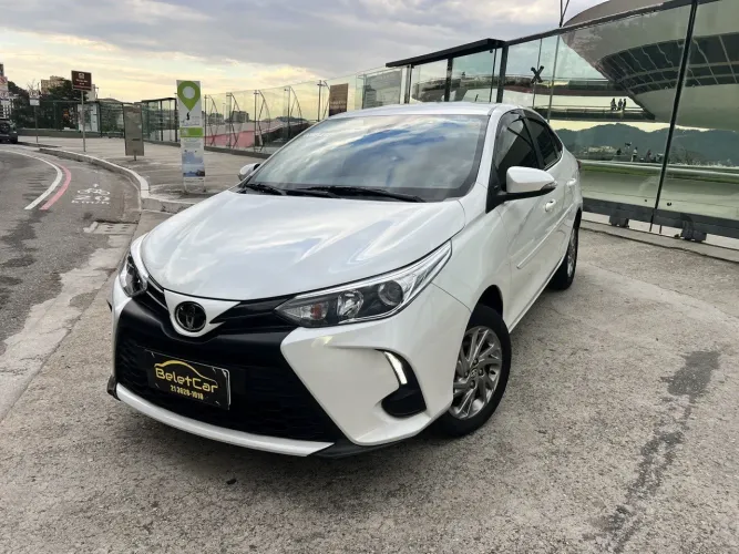 Toyota Yaris XS Sedan 1.5 Flex 16V 4P Aut. 2024