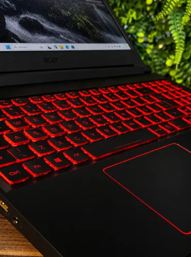 Notebook Gamer 16gb ram 4gb de vídeo e 500gb de armazenamento