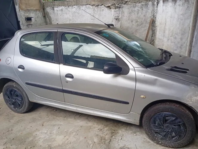 Peugeot 206 Sensation 1.4 Flex 8V 5P 2008