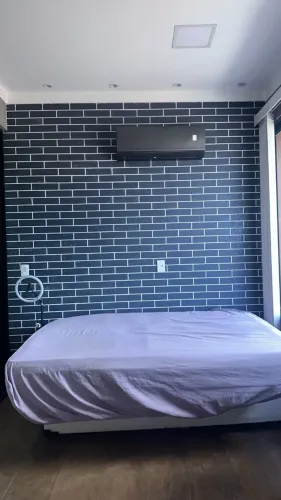 Alugo Kitinete Nova | 1 Quarto | Garagem | Ar-Condicionado