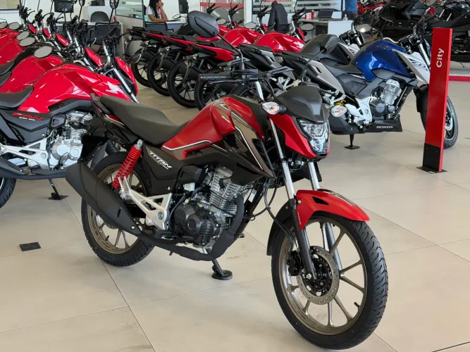 Honda CG Titan 160 50 anos