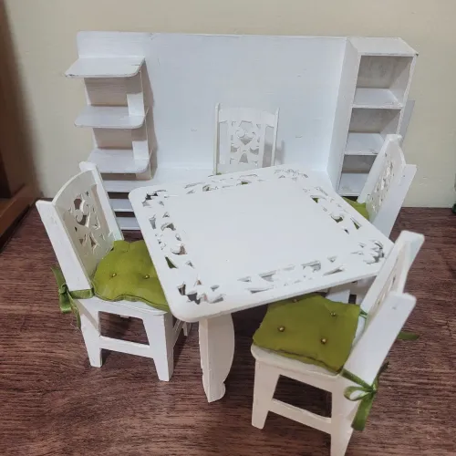 Barbie móveis  para casinha da Barbie em MDF Pintado ( Vão  extamente  como nas fotos ).
