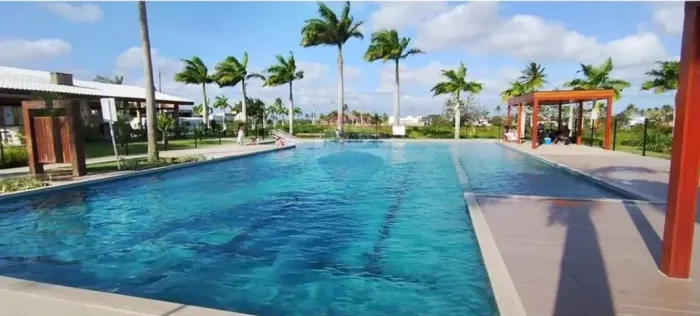 Lote de 215m² no condomínio Montreal Clube em Parnamirim pronto para construir