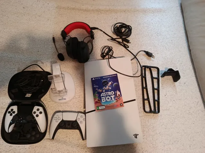Ps5 mais Controle Edge mais Fone Redragon.
