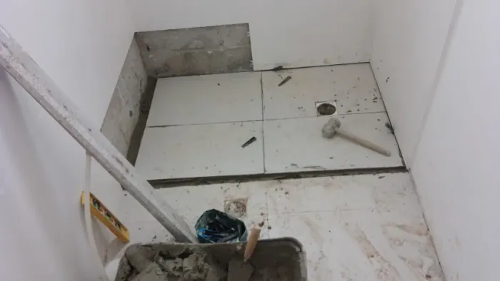 estou contratando ajudante de obras região da Pampulha carteira assinada 