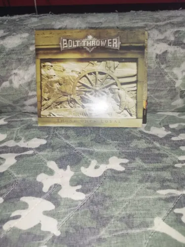Cd bolt-thrower Those once loyal