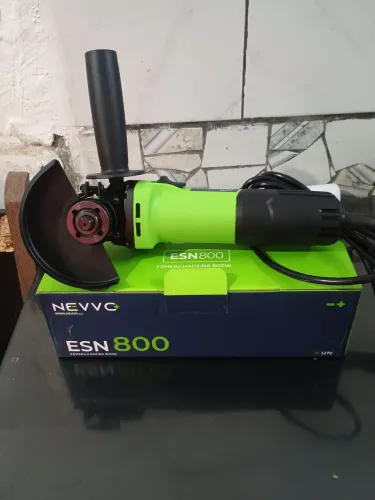 Lixadeira neovvc 800w nova valor 180 reais