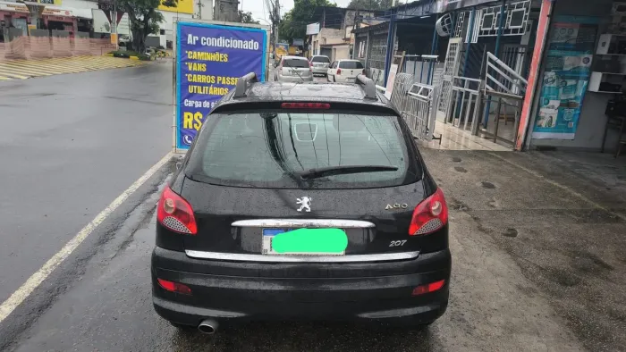 Peugeot 207 XR 1.4 Flex 8V 3P 2012