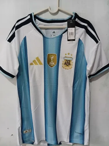 Camisa da Argentina modelo jogador tamanho M nova na etiquetas muito top