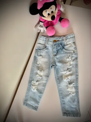 Calça jeans infantil
