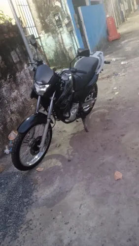 Falcon 400i de garagem