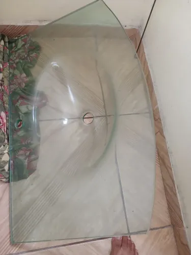 Vende-se uma pia pra banheiro de vidro 300