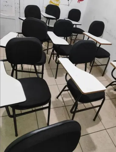 Cadeira escolar 
