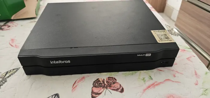 Kit Câmera de Segurança Intelbras + DVR 4 Canais