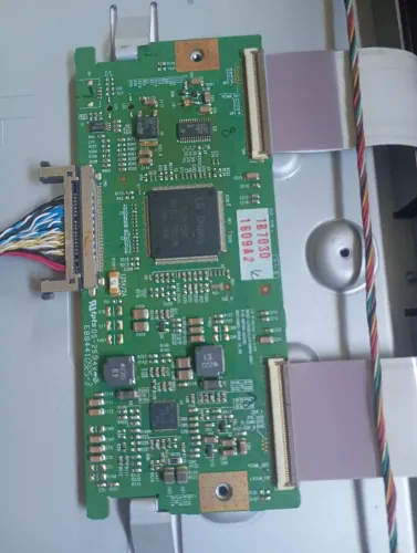 Placa tcon da tv Philips 42PFL3604/78 E88441 funcionando