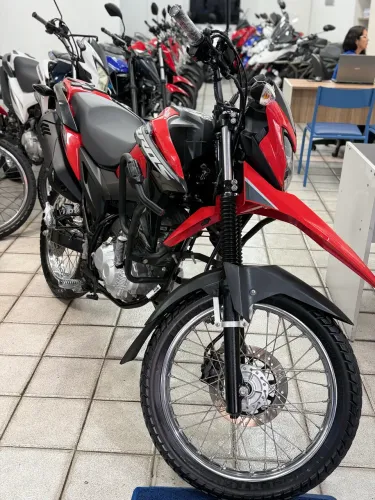 Honda Bros 160 CBS 2026