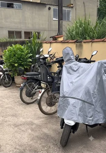 Capa de chuva para Bikes elétricas/Motos /Bicicleta aro 29