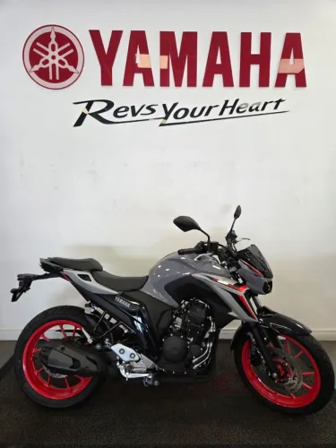 YAMAHA FZ25 CONNECTED 2026