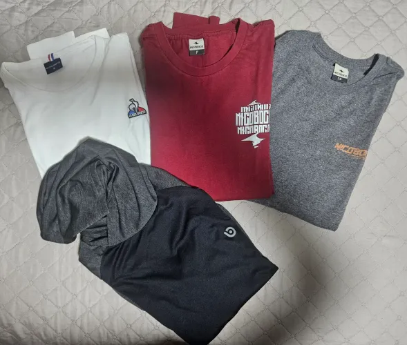 Roupas masculina tm 16 e P 200,00 o lote 15 peças