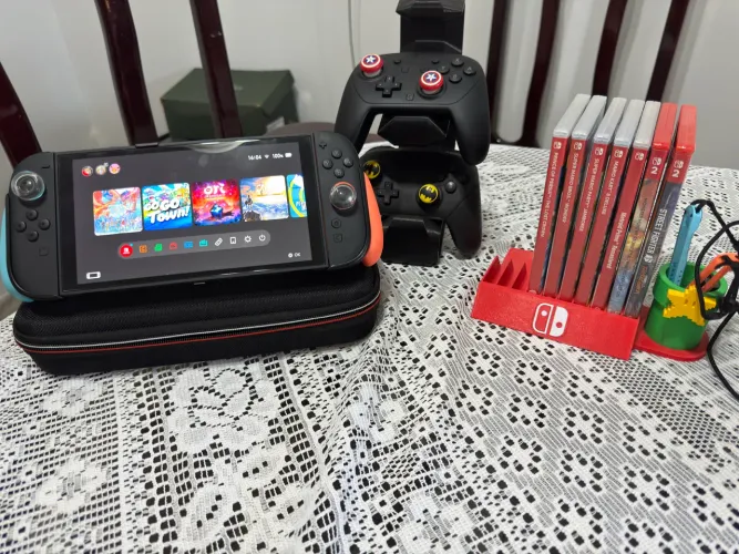 Nintendo Switch 2 + cartão 256 gigas  + 7 JOGOS + 2 PRO CONTROLLERS 