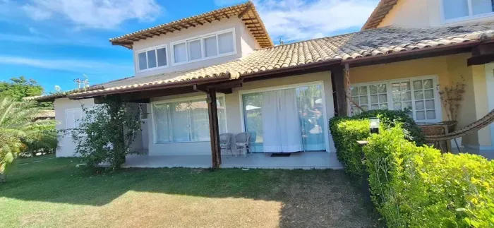 Casa para TEMPORADA com 3 suítes e espaço gourmet privativo - Búzios/RJ