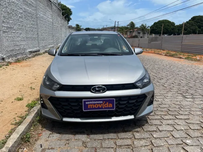 Hyundai HB20S Comfort Plus 1.0 Flex 12V Mec. 2025