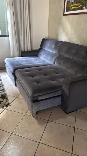 Sofá reclinável 4 lugares semi novo