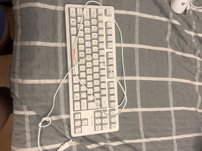 Teclado gamer target com leds