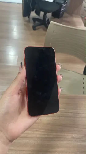 Vendo iPhone 12 em ótimo estado de conservação