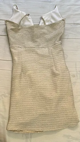 Vestido curto off white