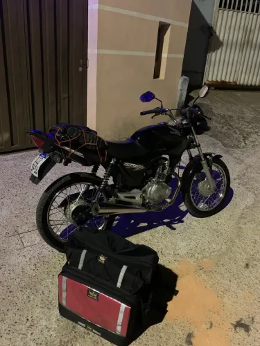 Motinha pra vender vem nela zera de pintura fiz funelaria motor não bate