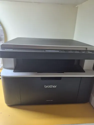 Impressora multifuncional Brother DCP1602