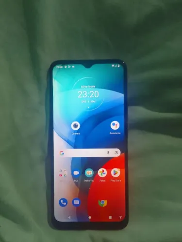 CELULAR MOTOROLA E7 64GIGAS