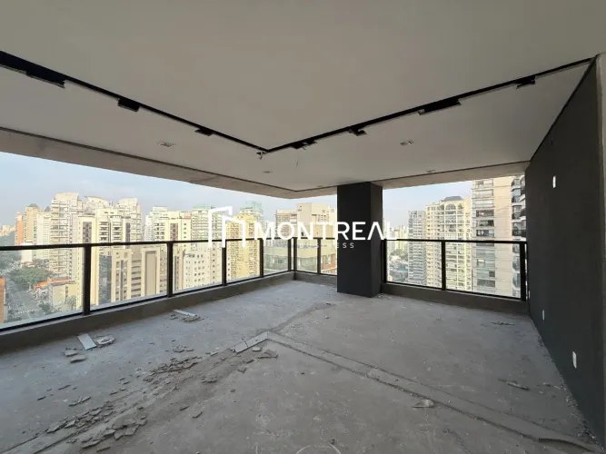 APARTAMENTO À VENDA NO ITAIM BIBI, 3 DORMITÓRIOS, 3 SUÍTES, 2 VAGAS DE GARAGEM.