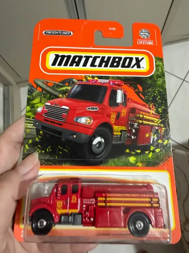 Matchbox caminhão bombeiro