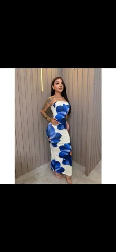 Vestido longo azul lindo perfeito fica no corpo bem colidindo tamanho único