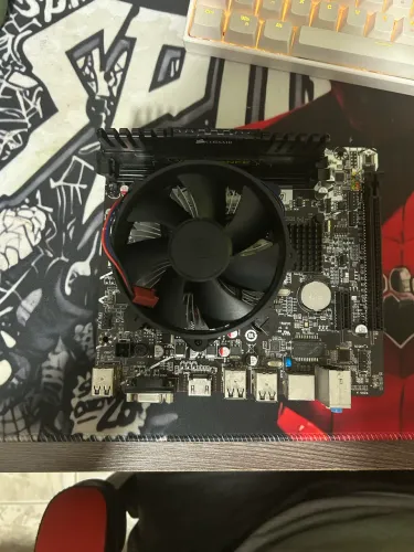 Corsair Vengeance DDR3 8 GB: Placas-mãe FM2/FM2+ DDR3: Processadores AMD A8.