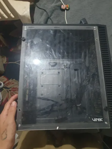 Vendo gabinete mini towe