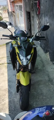 Moto muito boa 
