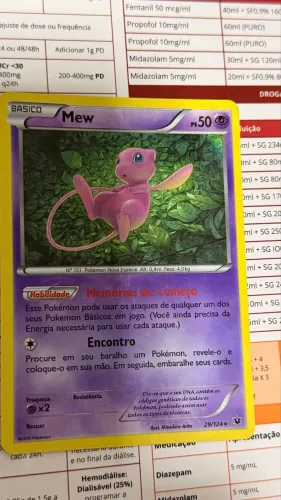 Carta Pokémon Mew Holo 29/124 - Fates Collide / Fusão de Destinos