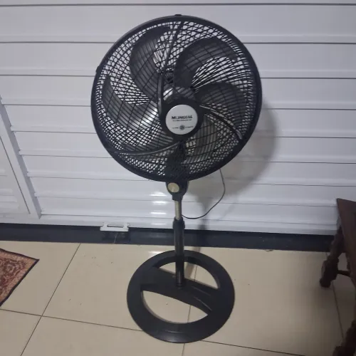 Ventilador Mondial em ótimo estado