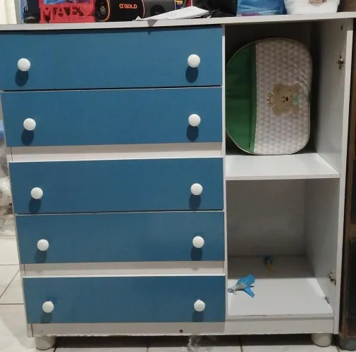 Cômoda infantil para menino