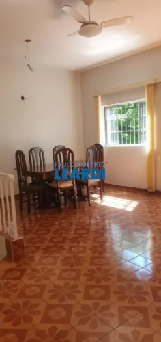 CASA ASSOBRADADA - PERDIZES - SP